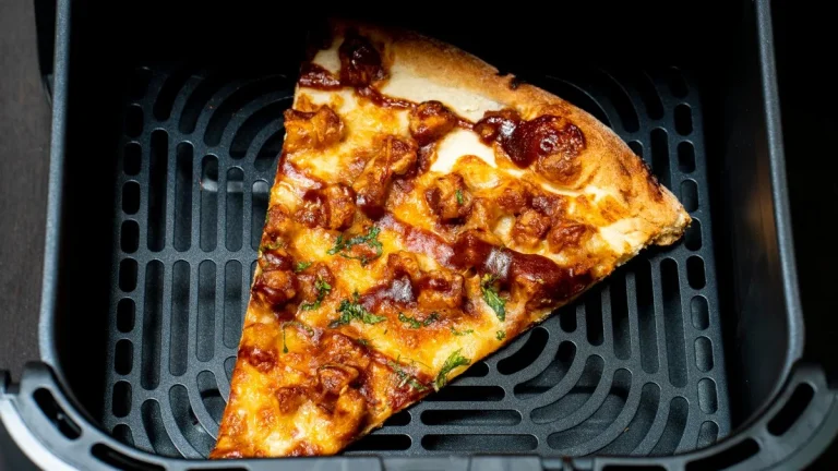 how do you warm up pizza in an air fryer